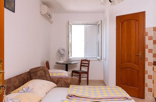 Povljana Apartment | Apartment Super - 50 m from pebble beach: SA1 Nina - 1.kat(2) - Povljana, Island Pag, Croatia