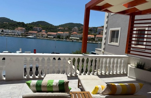Island Dugi Otok Apartment | Apartment Svetka - 10m from the sea: A9(2) - Sali, Island Dugi otok, Croatia