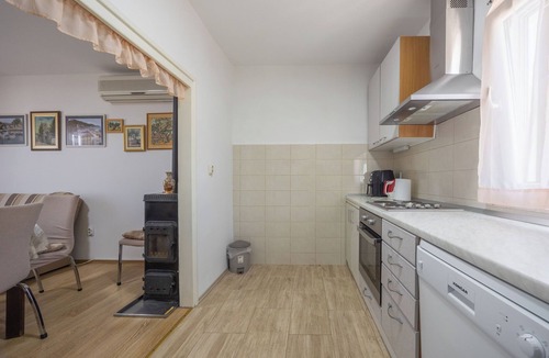 Supetar Apartment | Apartment Toma (56181-A1) - Supetar - island Brac