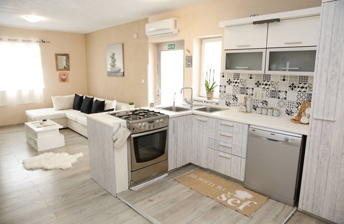 Vodice Apartment | Apartment Tina (36741-A1) - Vodice