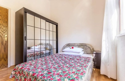 Rogac Apartment | Apartment Tirkiz - 80m from the sea: A2 Marija (6) - Rogac, Island Solta, Croatia