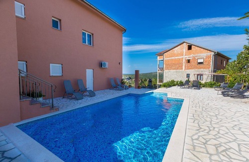 Novi Vinodolski Apartment | Apartment Tomica - open pool: A3 dvosobni(5+1) - Novi Vinodolski, Riviera Crikvenica, Croatia