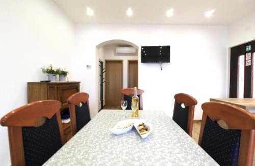 Seget Apartment | Apartment Tre pini 1