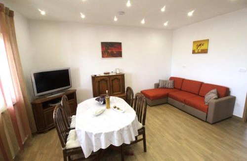 Seget Apartment | Apartment Tre pini 2