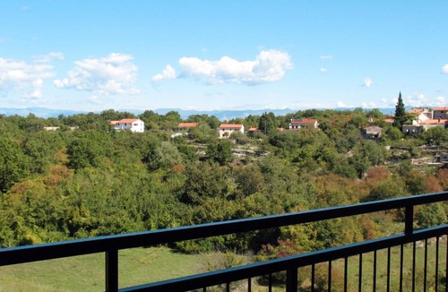 Milohnici Apartment | Apartment Urdih-1 by Interhome