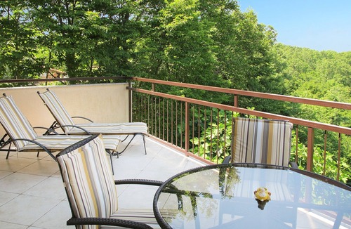 Milohnici Apartment | Apartment Urdih by Interhome