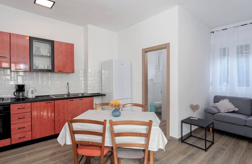 Vir Apartment | Apartment Vesela by Interhome