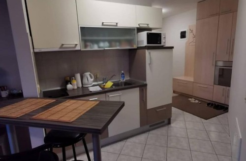 Osijek Apartment | Apartment Viktor,parking