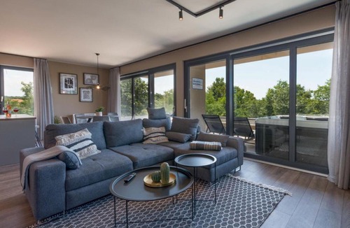Karigador Apartment | Apartment Villa Querchus by Interhome