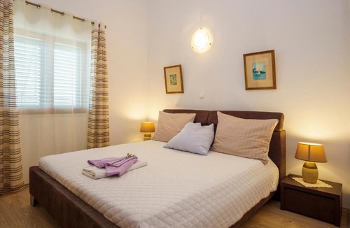 Brisevo Apartment | Apartment Villa Slavija