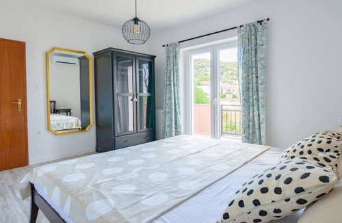 Pirovac Villa | Apartment Villa Troskot - Villa with pool