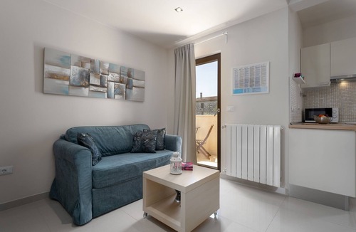 Funtana Apartment | Apartment with pool, 2 persons, 100m from the sea