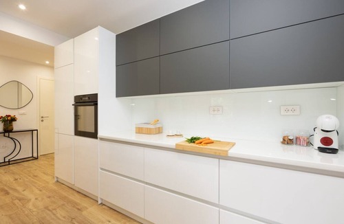 Kamen Apartment | Apartment with pool Ivano by Villas Guide