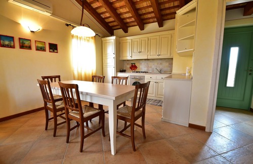 Vilanija Apartment | Apartment "Yellow" by the pool olive garden view