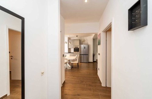 Murvica Apartment | Apartment ZaMAre - 450 m from the old town