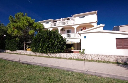 Vlasici Apartment | Apartment Zdrave - near beach: A2(2+1) - Vlasici, Island Pag, Croatia