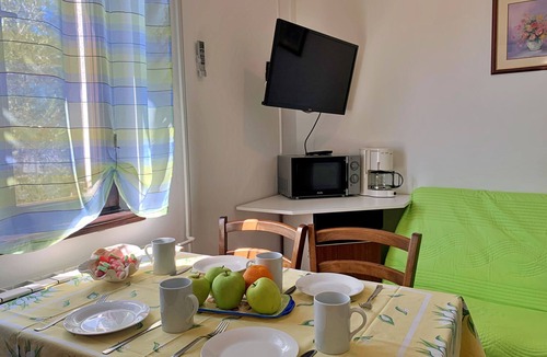 Cizici Apartment | Apartments Šantić (64351-A1) - Čižići - island Krk