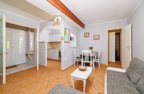 Klanfari Apartment | Apartments and Room Mirjana (86871-A2) - Dramalj (Crikvenica)