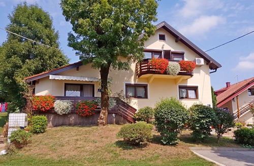 Seliste Dreznicko Apartment | Apartments and rooms Dragica, (16214), Selište Drežnicko, Croatia