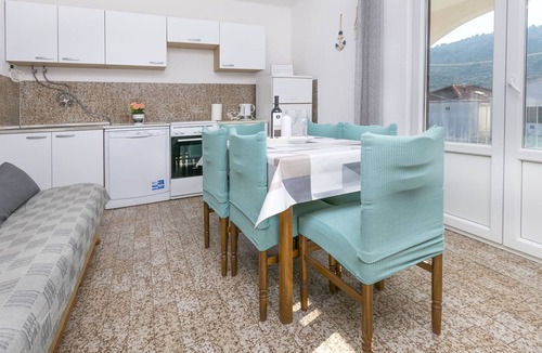 Podglavica Apartment | Apartments Adela (28811-A1) - Rogoznica