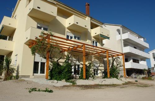 Turanj Apartment | Apartments Adria