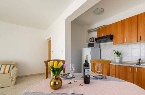 Nin Apartment | Apartments Anamarija - One Bedroom Apartment with Balcony - 3