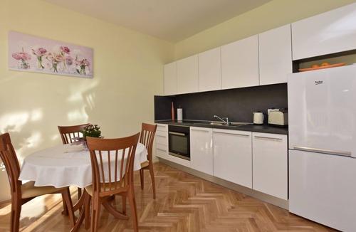 Omis Apartment | Apartments and Room Alen (39481-A5) - Duce