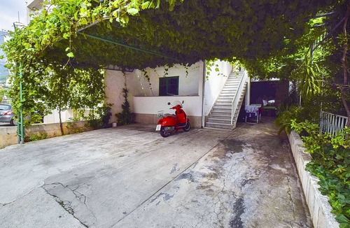 Bidol Apartment | Apartments and Room Nevenka (37001-A1) - Makarska