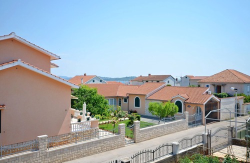 Vodice Apartment | Apartments and Room Zinka (24311-A2) - Vodice