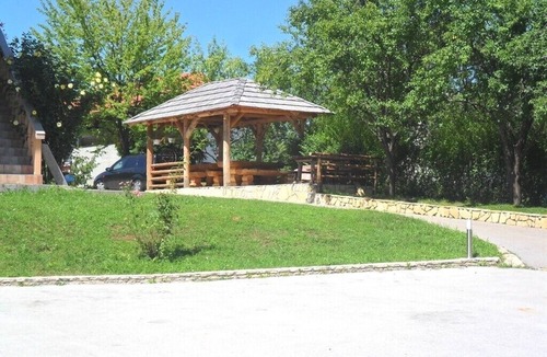 Grabovac Apartment | Apartments and rooms Ivanka, (13915), Rakovica, hr