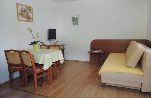 Zasip Apartment | Apartments and Rooms Tavcar 2-Bedroom Apartment & Budget Double Room