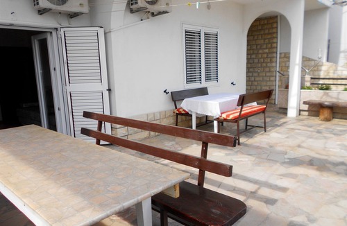 Dugi Rat Apartment | Apartments Anka 20m from the beach (31461-A2) - Duce