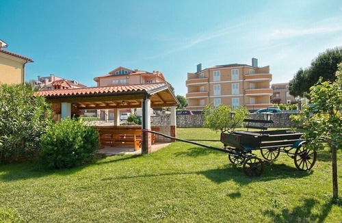 Premantura Apartment | Apartments Anton, (13975), Premantura, hr