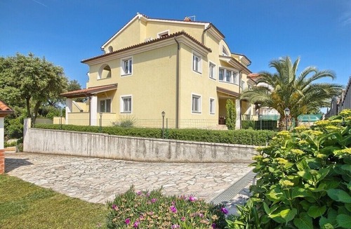 Premantura Apartment | Apartments Anton, (13975), Premantura, hr