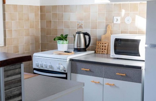 Jadrija Apartment | Apartments Apartmani Marin (98571-A1) - Jadrija