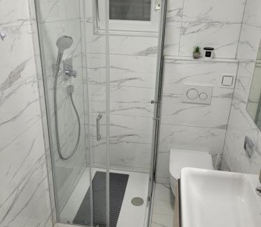 Fiorini Apartment | Apartments Aversu