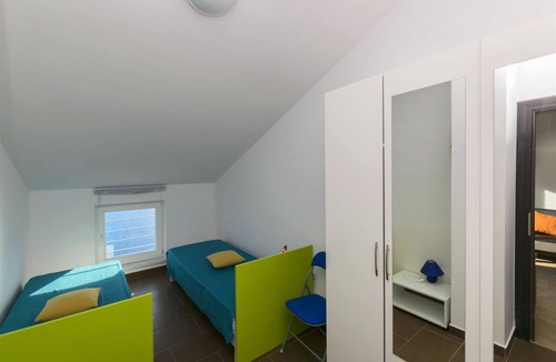 Vlasici Apartment | Apartments Beachfront Ante (28991-A6) - Vlasici - island Pag
