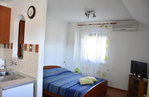 Stari Grad Apartment | Apartments Bakuk