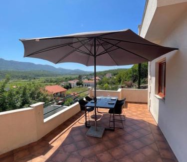 Island Hvar Apartment | Apartments Belic with pool