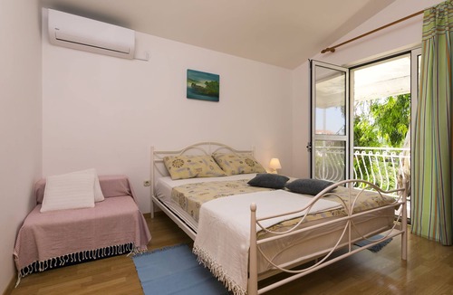 Rogoznica Apartment | Apartments Berislav (22721-A2) - Rogoznica