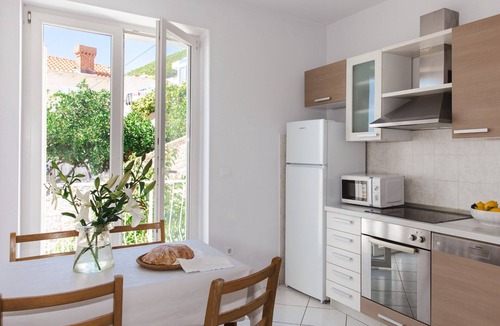 Ploce Apartment | Apartments Bonavista - Premium Two Bedroom Apartment with Balcony and Sea View (A2)