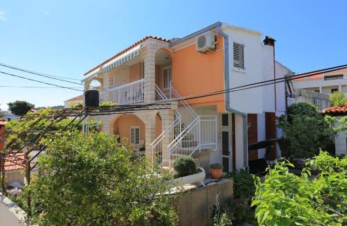 Businci Apartment | Apartments by the sea Arbanija, Ciovo - 18797