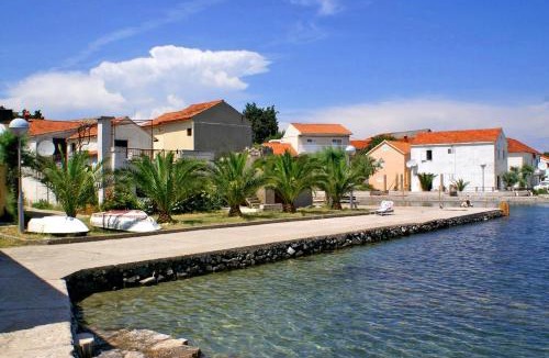 Drace Apartment | Apartments by the sea Drace, Peljesac - 10127
