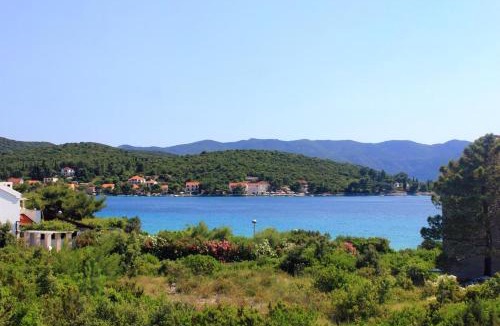 Loviste Apartment | Apartments by the sea Loviste, Peljesac - 10197