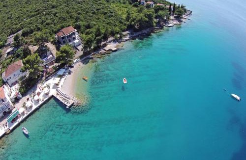 Loviste Apartment | Apartments by the sea Loviste - Peljesac - 15150