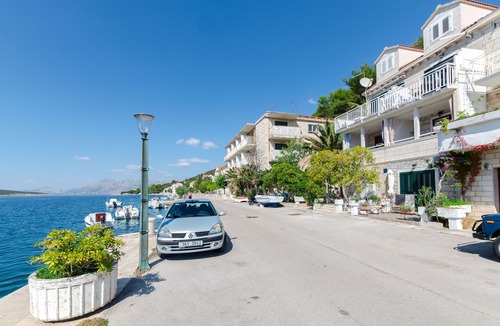 Povlja Apartment | Apartments Djurdjica (16181-A1) - Povlja - island Brac