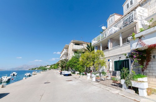Povlja Apartment | Apartments Djurdjica (16181-A1) - Povlja - island Brac