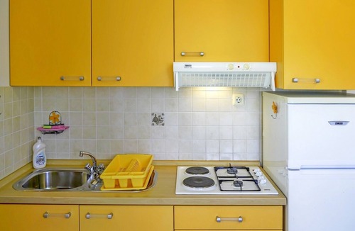 Zdrelac Apartment | Apartments Danica, (12804), Ždrelac, hr