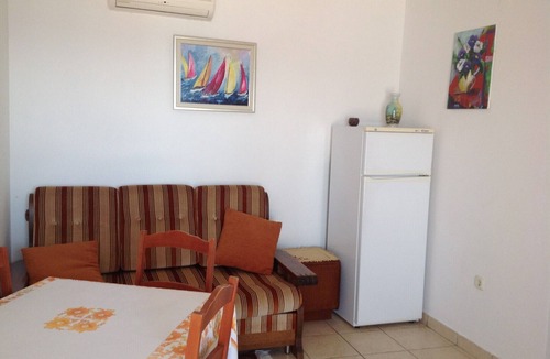 Susica Apartment | Apartments Danica, (14614), Murter, hr