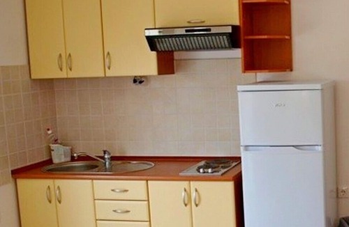 Susica Apartment | Apartments Emil, (12462), Murter, hr